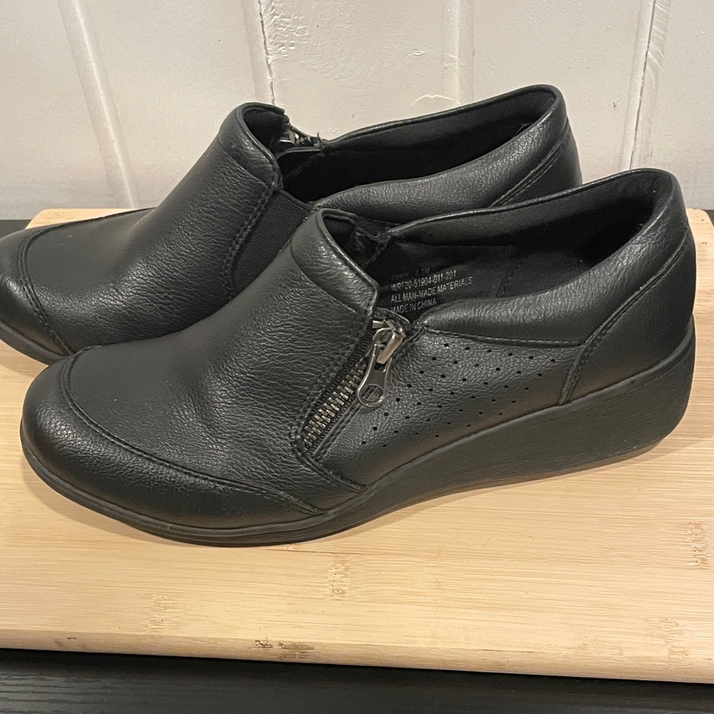 Barrera Fawn Women's Black Slip-On Wedge Comfort Shoes cushion insoles size 6.5